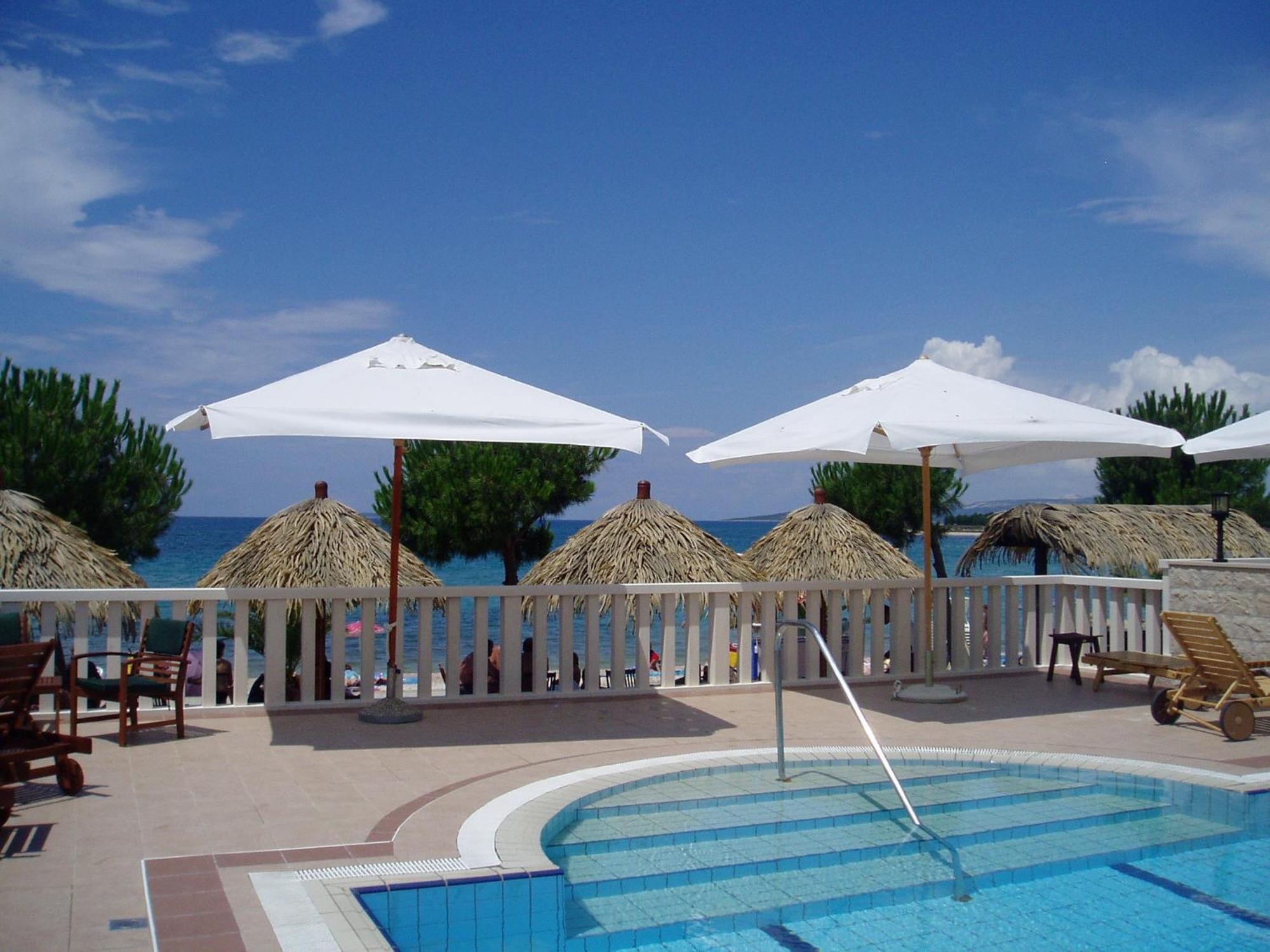 Villa Kastel Повляна Екстериор снимка